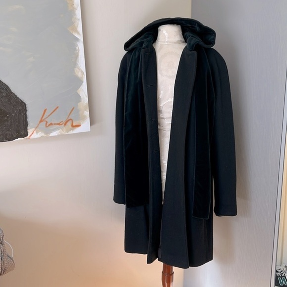portrait Jackets & Blazers - ***VINTAGE*** 90s CLASSIC! Velvet lined hood wool coat with gorgeous detailing